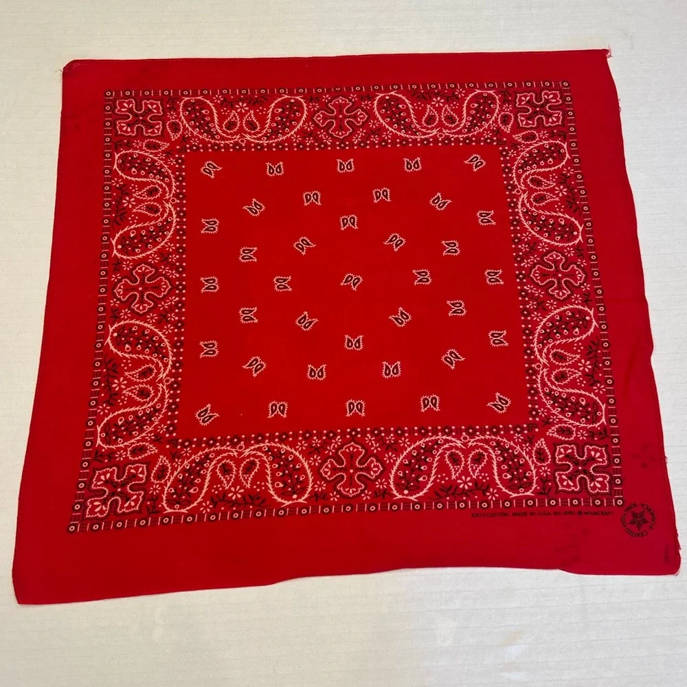 Vintage USA 🇺🇸 Made Bandanna